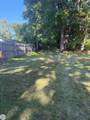 9515 Rachel Road, Algonac, MI 48001
