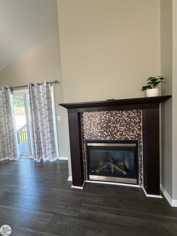 9515 Rachel Road, Algonac, MI 48001