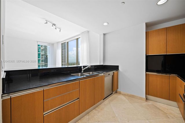1050 Brickell Avenue 3314, Miami, FL 33131