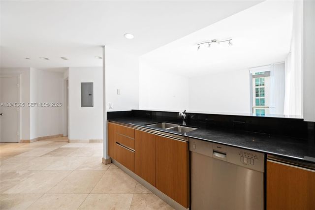 1050 Brickell Avenue 3314, Miami, FL 33131