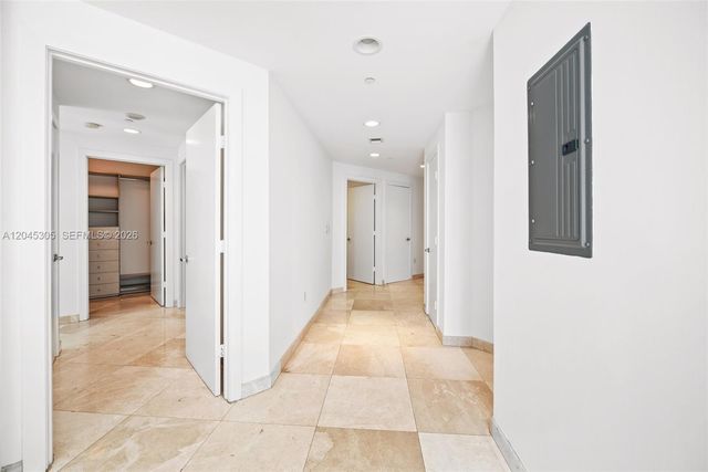 1050 Brickell Avenue 3314, Miami, FL 33131