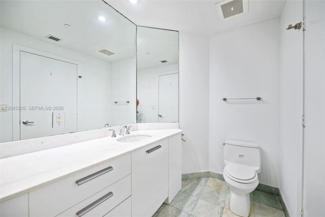 1050 Brickell Avenue 3314, Miami, FL 33131