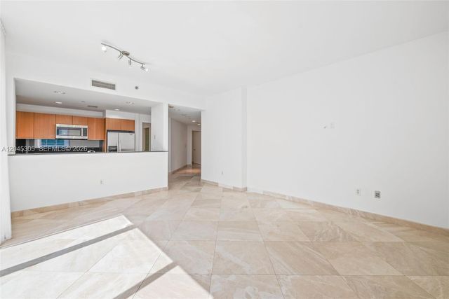 1050 Brickell Avenue 3314, Miami, FL 33131