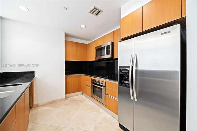 1050 Brickell Avenue 3314, Miami, FL 33131