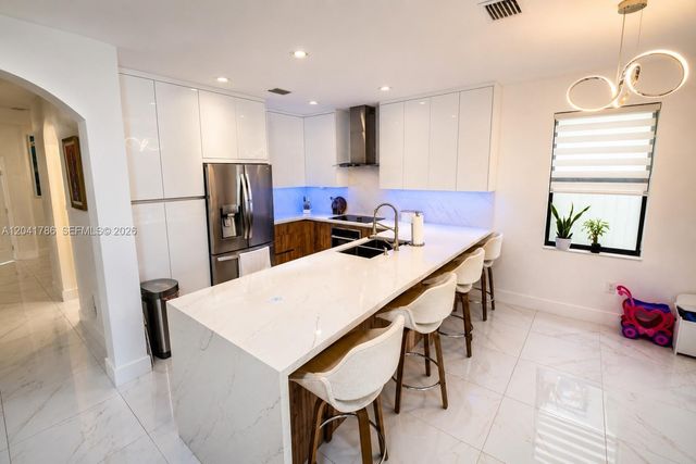 8821 W 34th Court, Hialeah, FL 33018