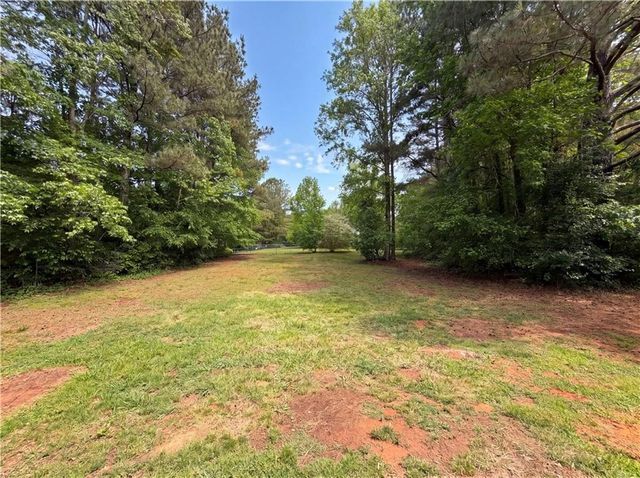 385 Southern Trace Drive, Rockmart, GA 30153