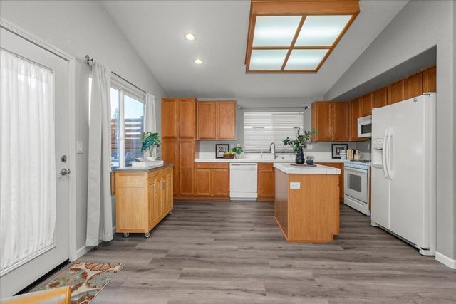 2656 Avocet Way, Lincoln, CA 95648