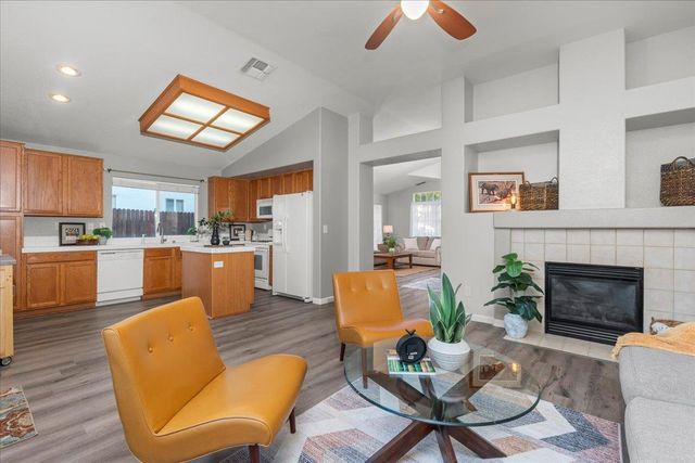 2656 Avocet Way, Lincoln, CA 95648