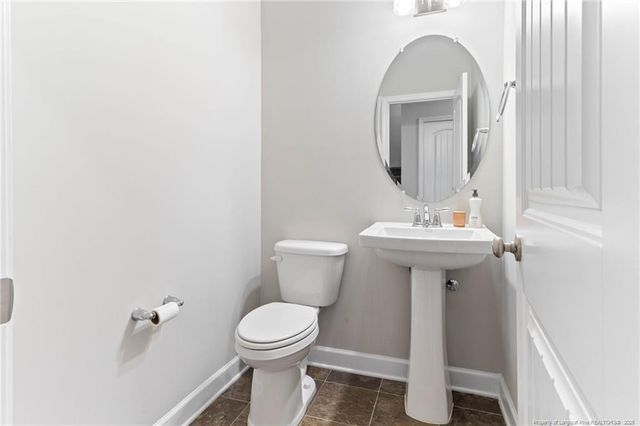 66 Kensington Drive, Spring Lake, NC 28390