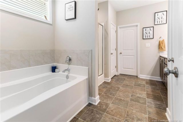 66 Kensington Drive, Spring Lake, NC 28390
