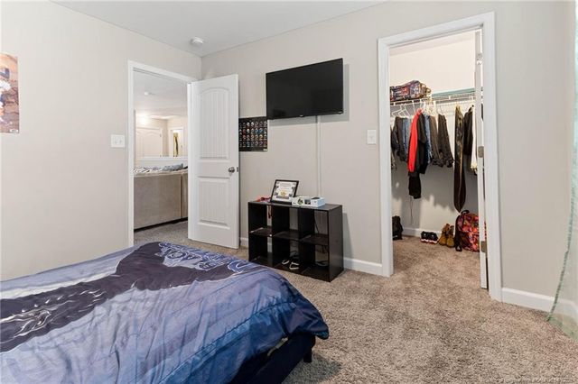 66 Kensington Drive, Spring Lake, NC 28390