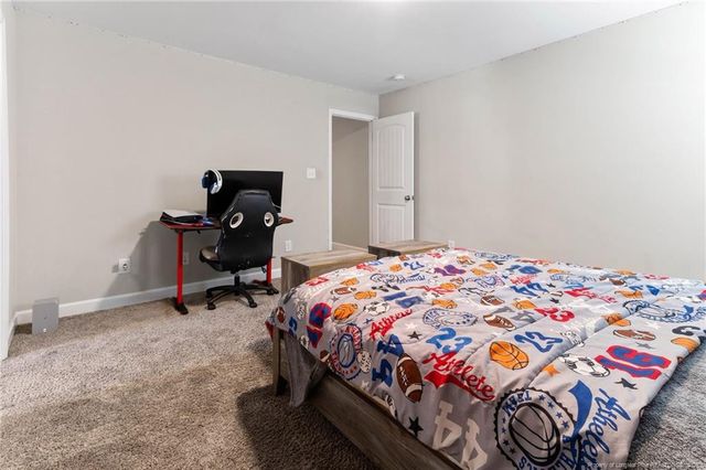66 Kensington Drive, Spring Lake, NC 28390