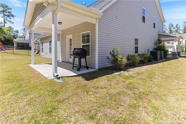 66 Kensington Drive, Spring Lake, NC 28390