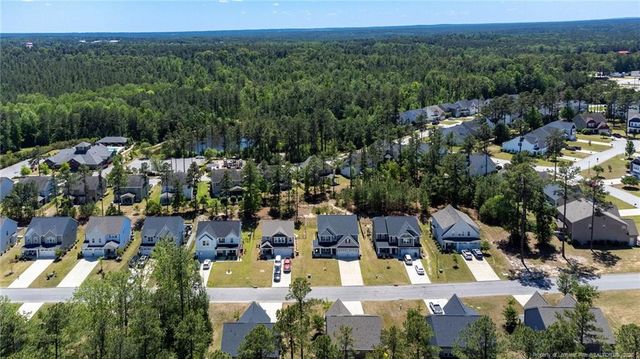 66 Kensington Drive, Spring Lake, NC 28390