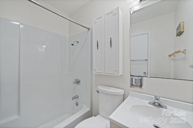 679 Locust Drive, Maggie Valley, NC 28751