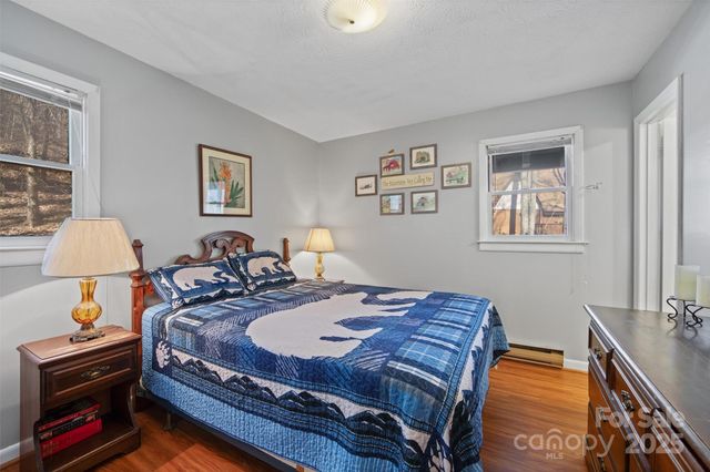 679 Locust Drive, Maggie Valley, NC 28751