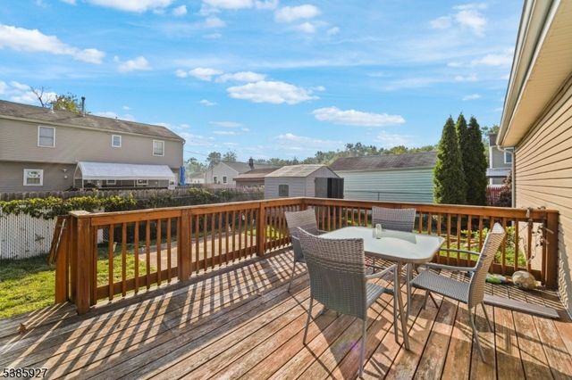 122 3Rd St, Middlesex Boro, NJ 08846