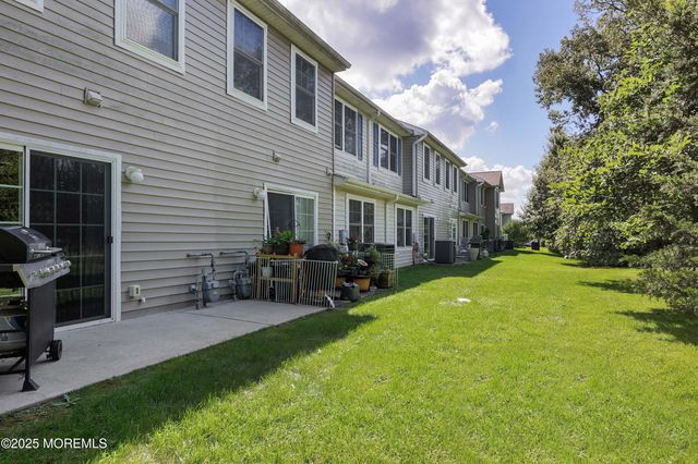 207 Harvest Way, Toms River, NJ 08755