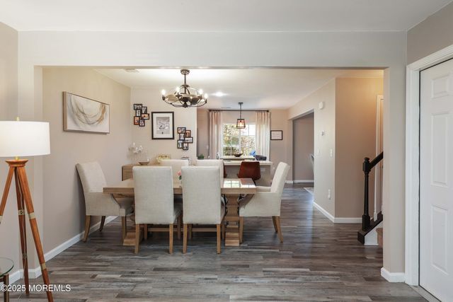 207 Harvest Way, Toms River, NJ 08755