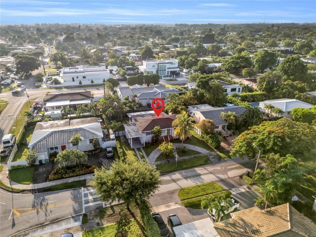 2025 SW 82nd Court, Miami, FL 33155