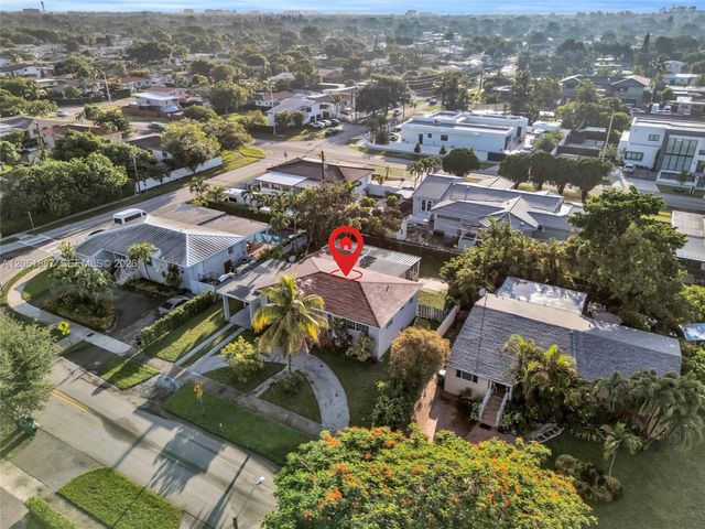 2025 SW 82nd Court, Miami, FL 33155