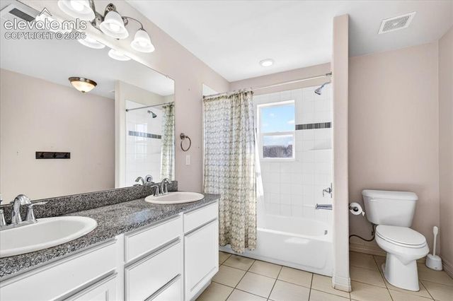 56534 E 24th Avenue, Strasburg, CO 80136