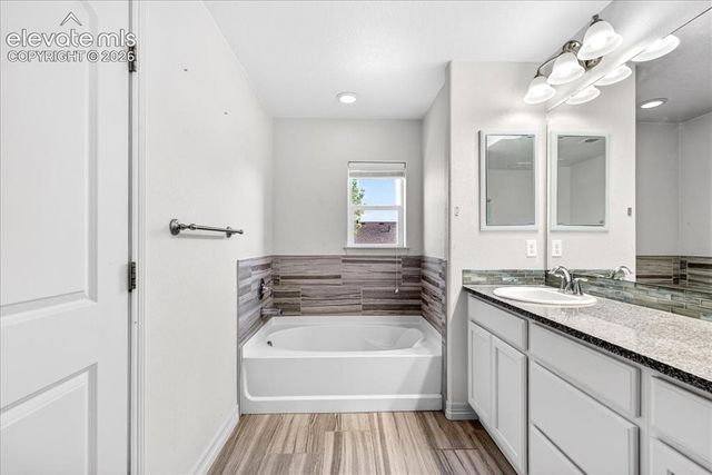 56534 E 24th Avenue, Strasburg, CO 80136