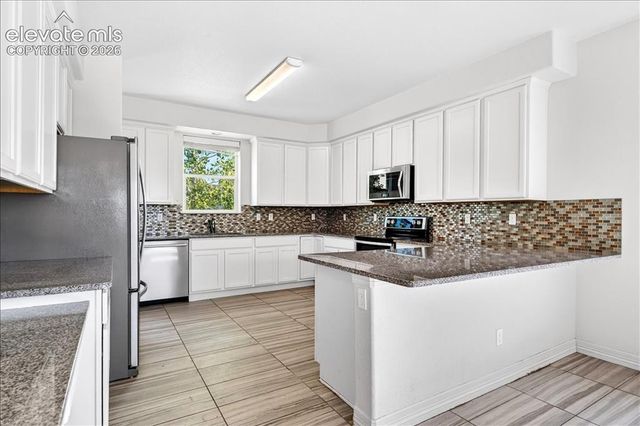 56534 E 24th Avenue, Strasburg, CO 80136