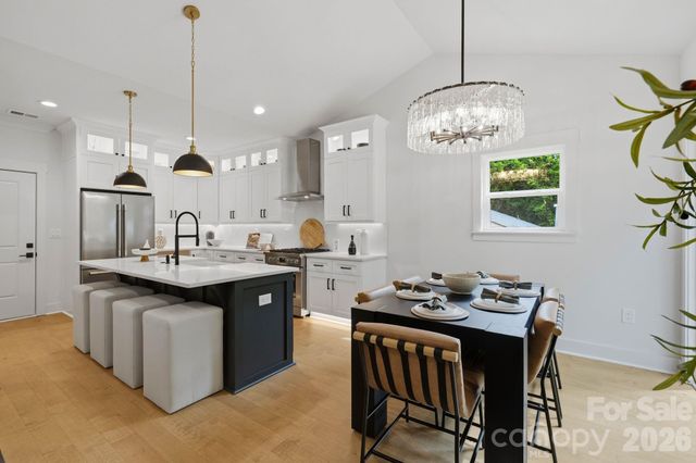 4704 Murrayhill Road, Charlotte, NC 28209