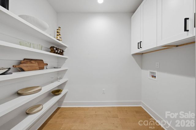 4704 Murrayhill Road, Charlotte, NC 28209