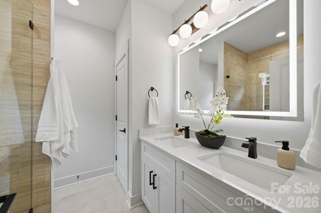 4704 Murrayhill Road, Charlotte, NC 28209
