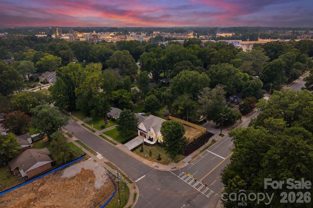 4704 Murrayhill Road, Charlotte, NC 28209