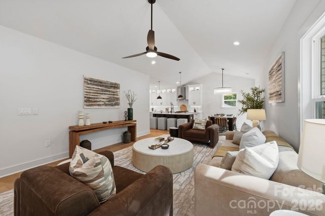 4704 Murrayhill Road, Charlotte, NC 28209