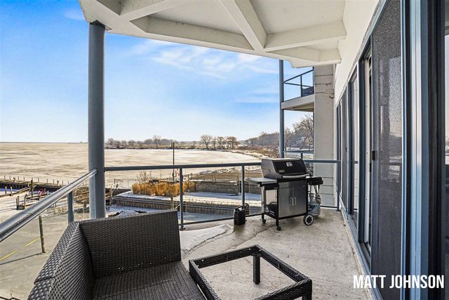 2964 Lakeshore Drive E 204, Muskegon, MI 49441