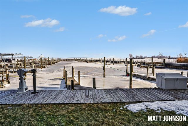 2964 Lakeshore Drive E 204, Muskegon, MI 49441