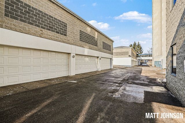 2964 Lakeshore Drive E 204, Muskegon, MI 49441