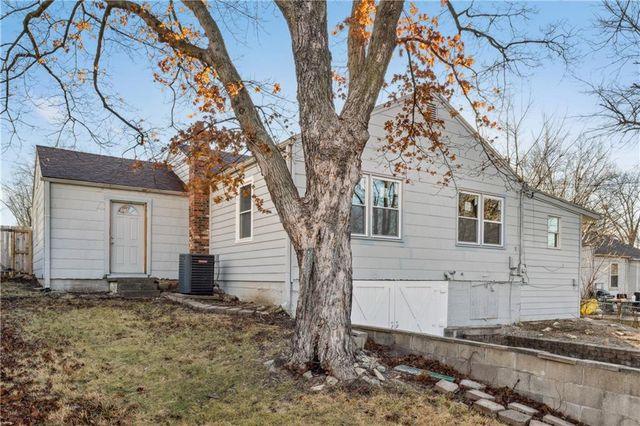 4456 N Bellefontaine Avenue, Kansas City, MO 64117