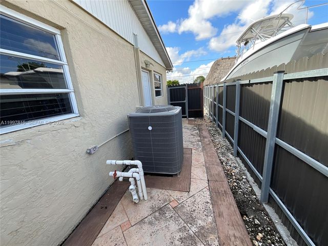 11801 SW 172nd St 2, Miami, FL 33177