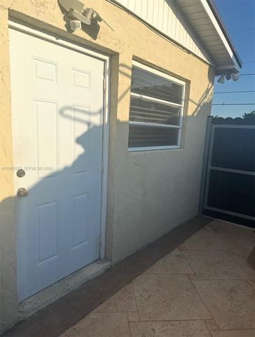 11801 SW 172nd St 2, Miami, FL 33177