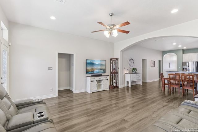 2130 Rustling Way, Seguin, TX 78155