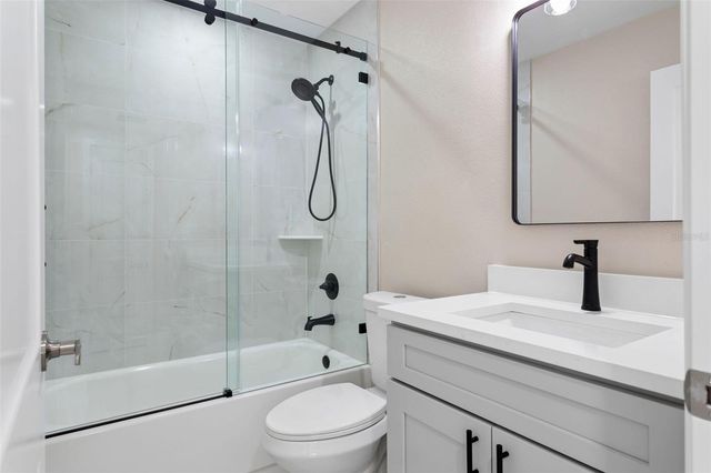 10926 TEMPLE AVENUE, Seminole, FL 33772