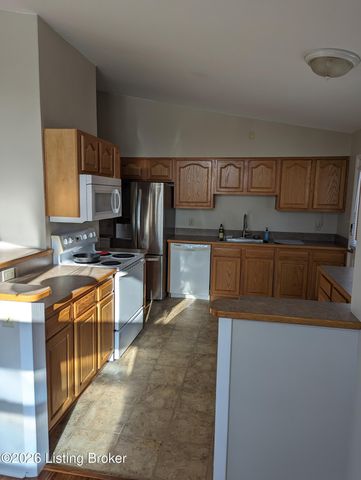 1701 Brentmoor Ln, Louisville, KY 40223