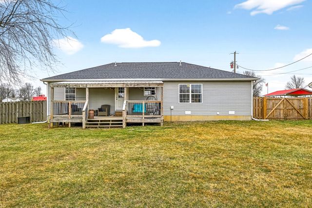 114 E South Street, Seymour, MO 65746