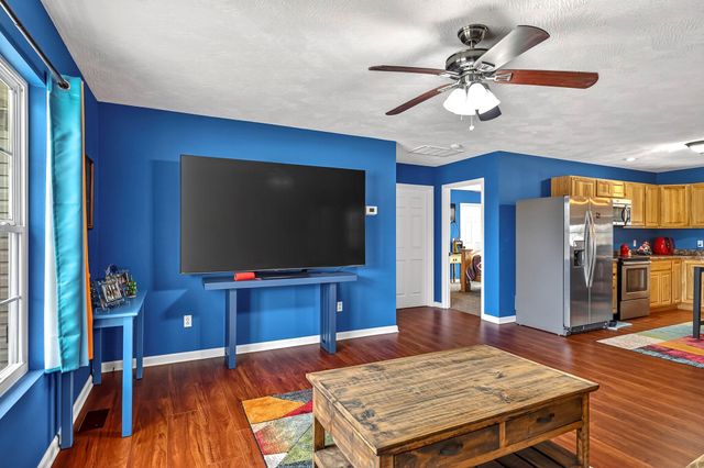 114 E South Street, Seymour, MO 65746