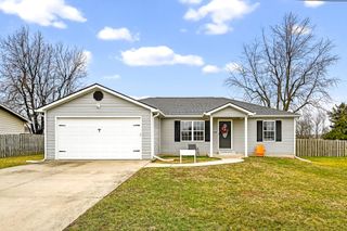 114 E South Street, Seymour, MO 65746