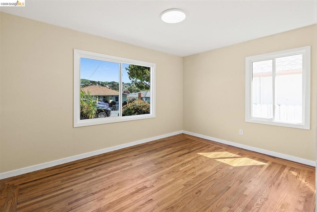 Image 18 of property listing at 1067 Lassen St, Richmond, CA 94805