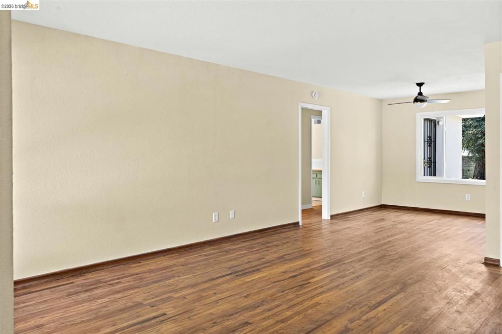 Image 7 of property listing at 1067 Lassen St, Richmond, CA 94805