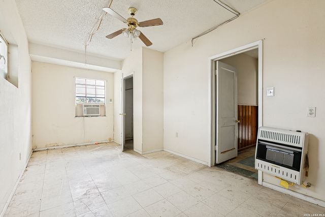 518 Hillwood, San Antonio, TX 78213