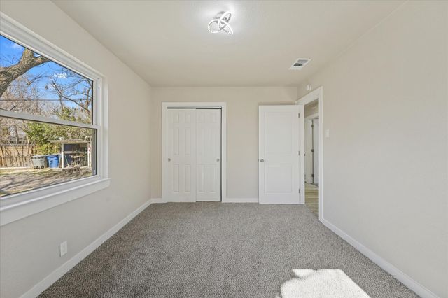 3220 Healey Drive, Dallas, TX 75228