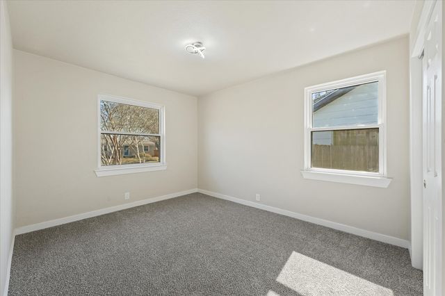 3220 Healey Drive, Dallas, TX 75228